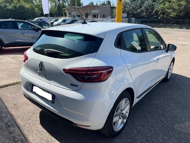 renault-uzes-clio-5-e-tech-a-vendre-2