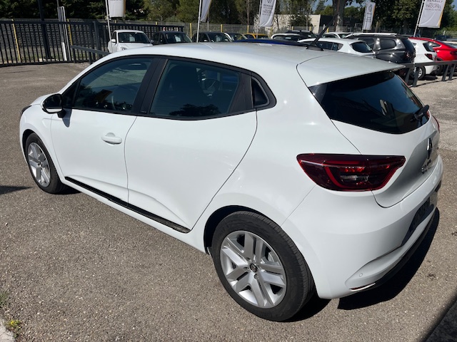 renault-uzes-clio-5-e-tech-a-vendre-5