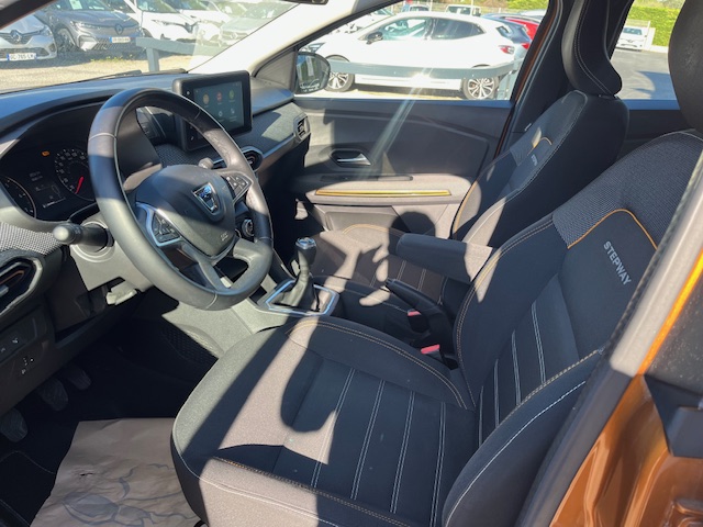 renault-uzes-dacia-sandero-a-vendre-2