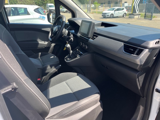 renault-uzes-kangoo-a-vendre-6