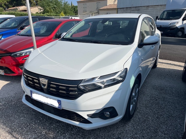 renault-uzes-sandero-a-vendre-2