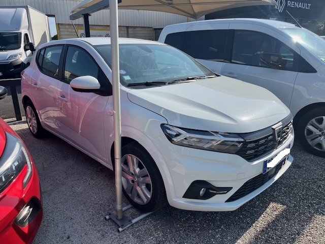 renault-uzes-sandero-a-vendre-6