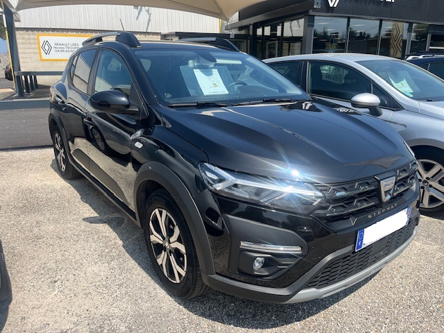 renault-uzes-sandero-stepway-a-vendre-2