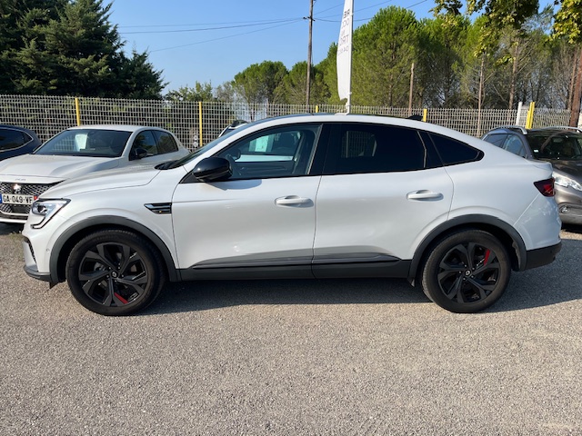 renault-uzes-arkana-rs-line-a-vendre-3