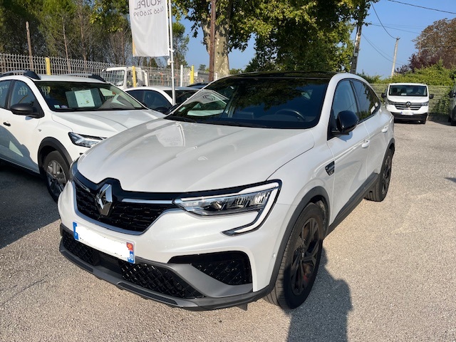 renault-uzes-arkana-rs-line-a-vendre-4