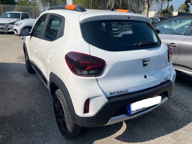 renault-uzes-dacia-spring-a-vendre