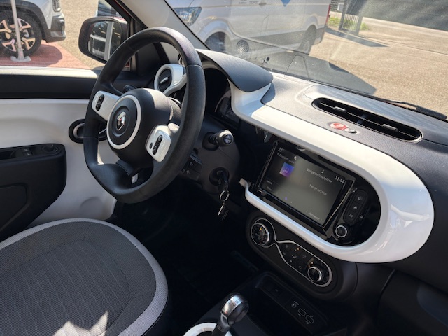 renault-uzes-twingo-e-tech-a-vendre
