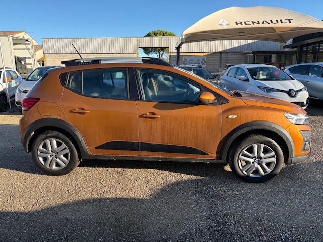 renault-uzes-dacia-sandero-a-vendre-2