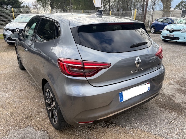 renault-uzes-clio-a-vendre-5