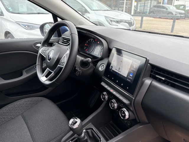 renault-uzes-clio-a-vendre-7