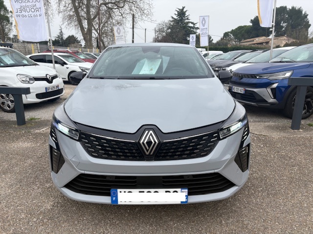 renault-uzes-clio-a-vendre-2