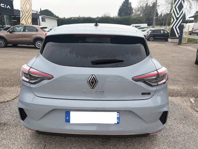 renault-uzes-clio-a-vendre-4