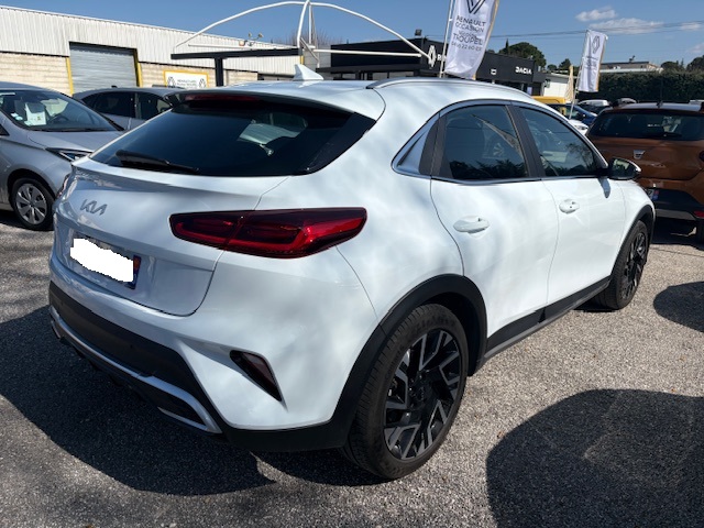 renault-uzes-kia-sceed-a-vendre-3