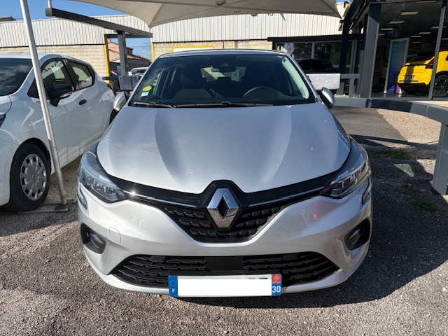renault-uzes-clio-a-vendre