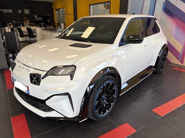 renault-uzes-alpine-a590-a-vendre-4