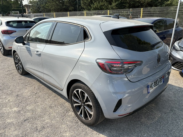 renault-uzes-clio-a-vendre-2