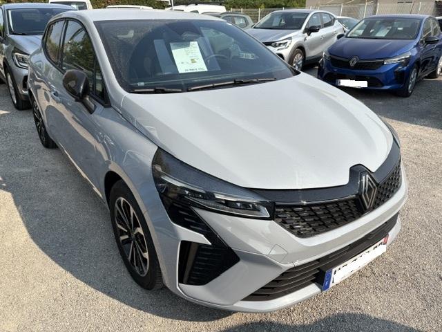 renault-uzes-clio-a-vendre-3